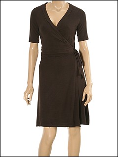 wrap dress, distinctive accessories, great shoes or boots, plain hose, great hair accessories, 